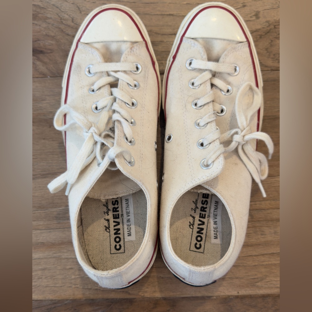 Converse Chuck Taylor 70s All Stars size 9